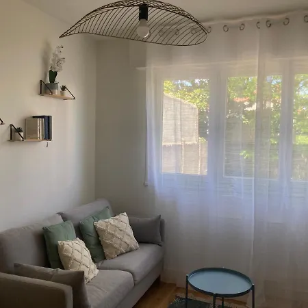 5 Min Du Centre-ville アパート ラ・ロシェル